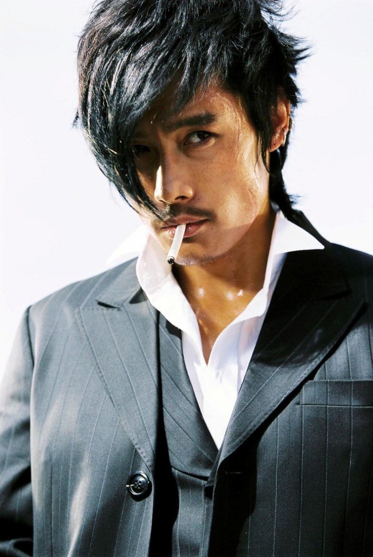 Byung-hun Lee