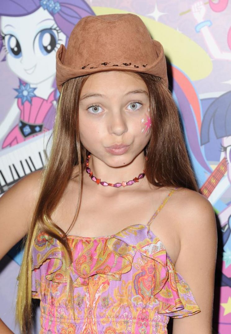 Caitlin Carmichael