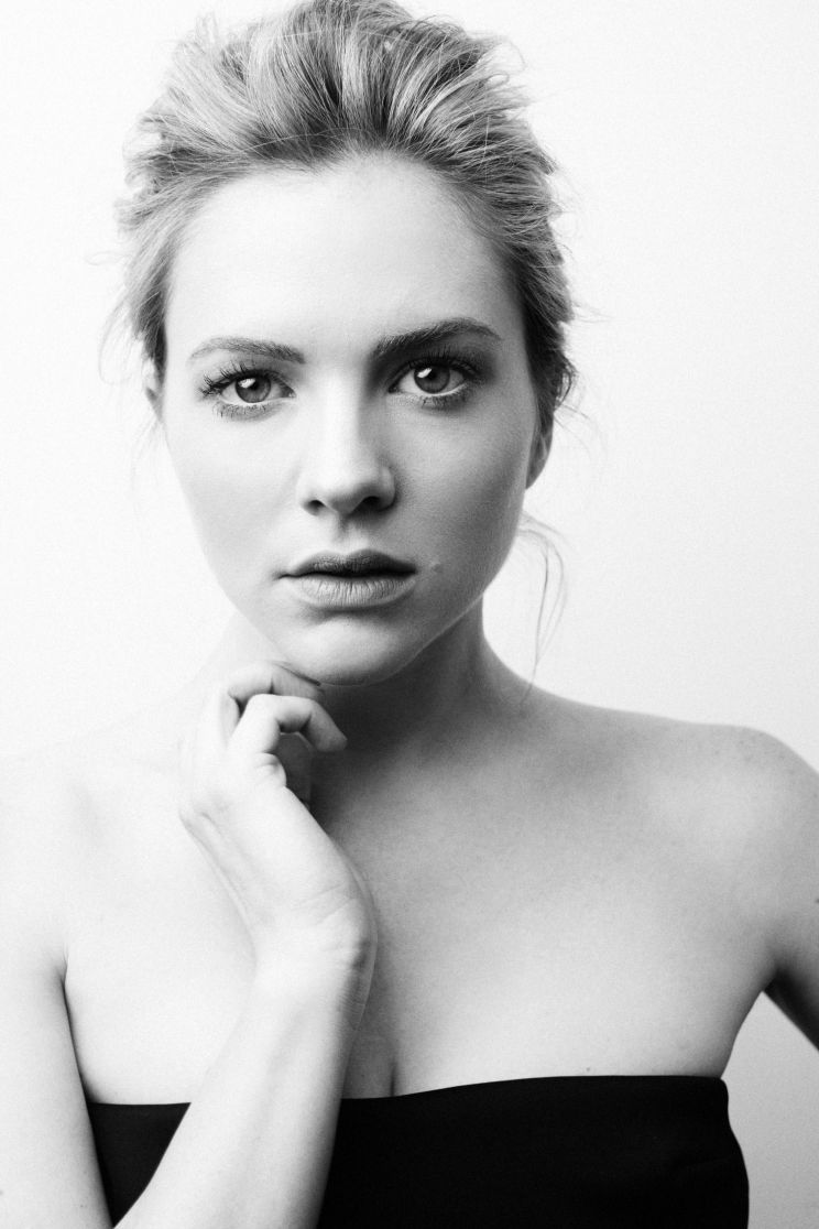 Caitlin Custer