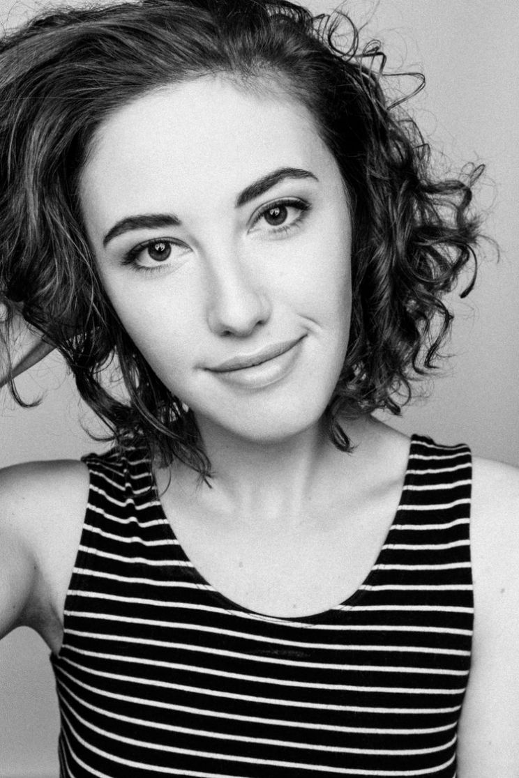 Caitlin Custer