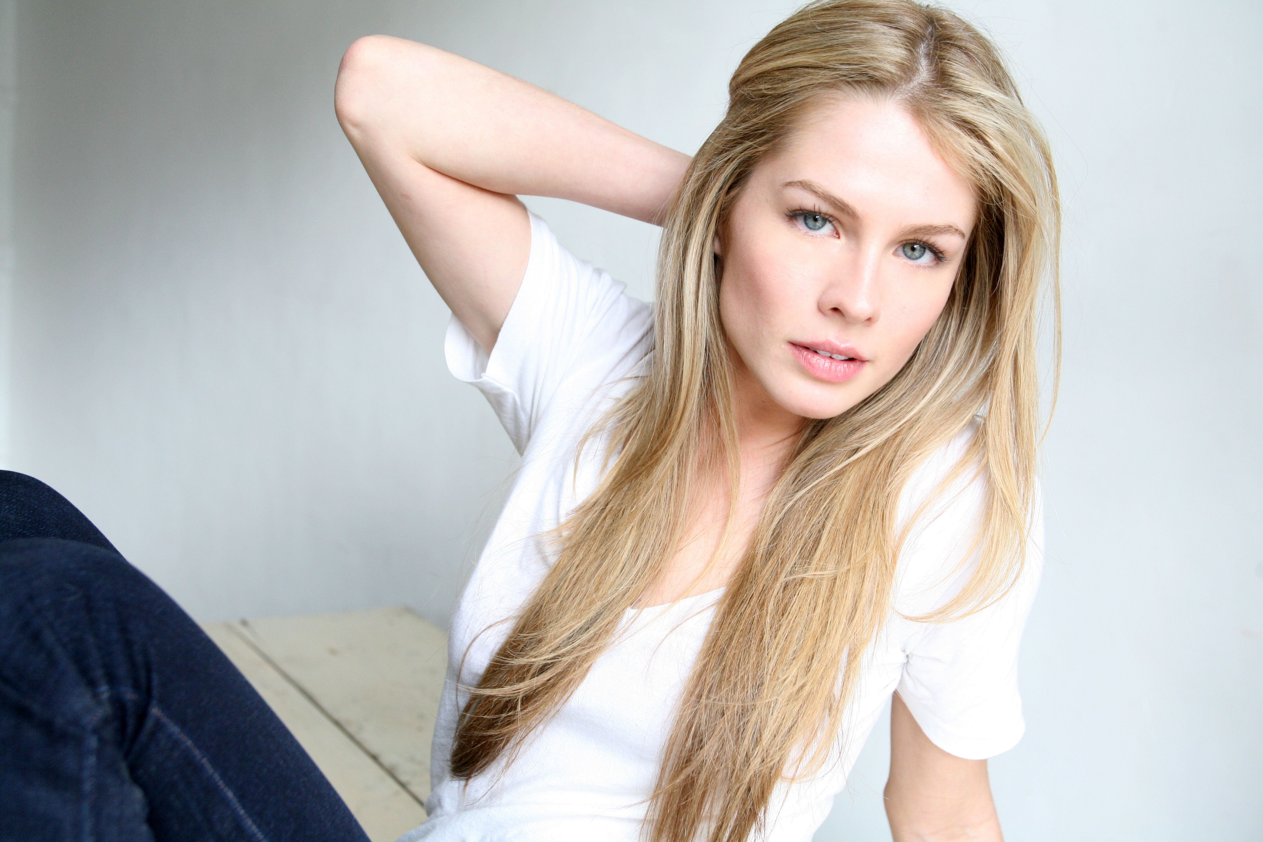 Pictures of Caitlin Manley