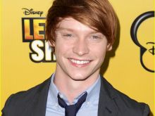 Calum Worthy