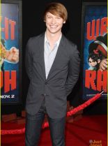 Calum Worthy