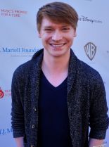 Calum Worthy