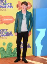 Calum Worthy