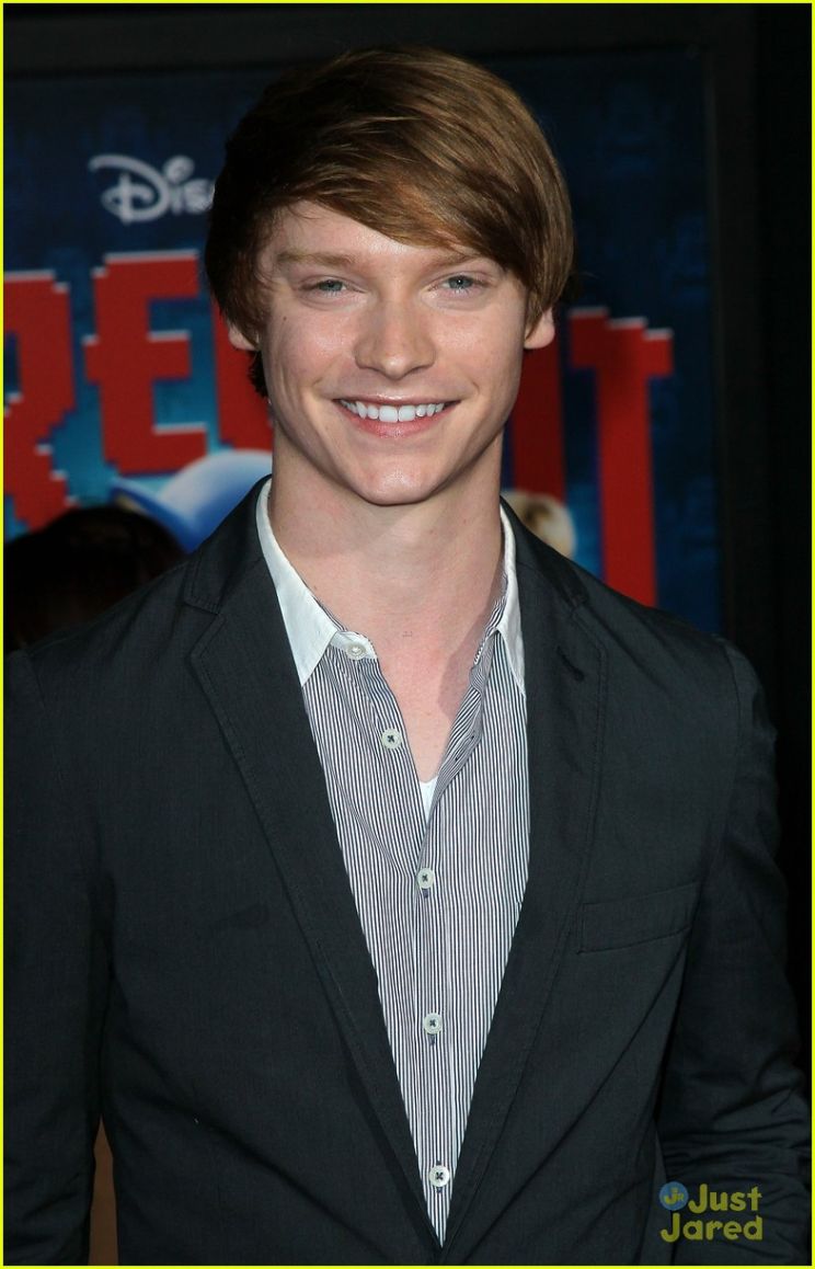 Calum Worthy