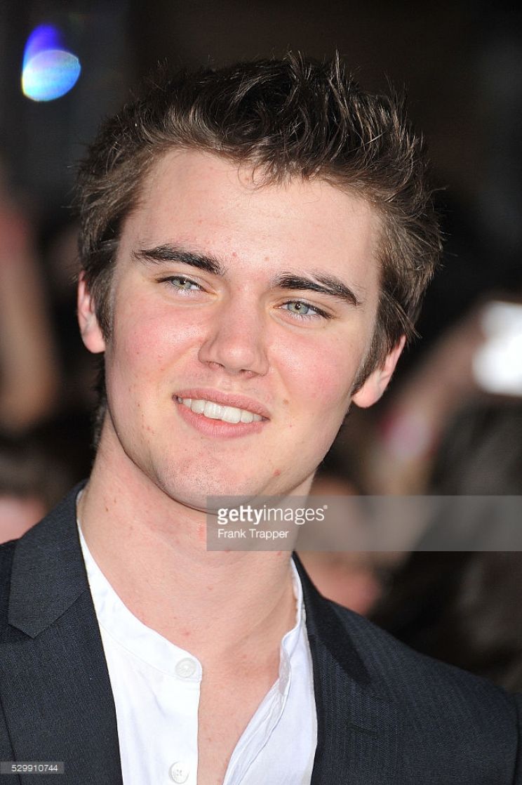 Cameron Bright