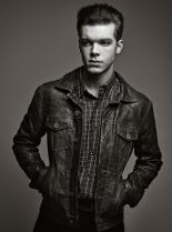 Cameron Monaghan #63714 picture (Portrait Medium)
