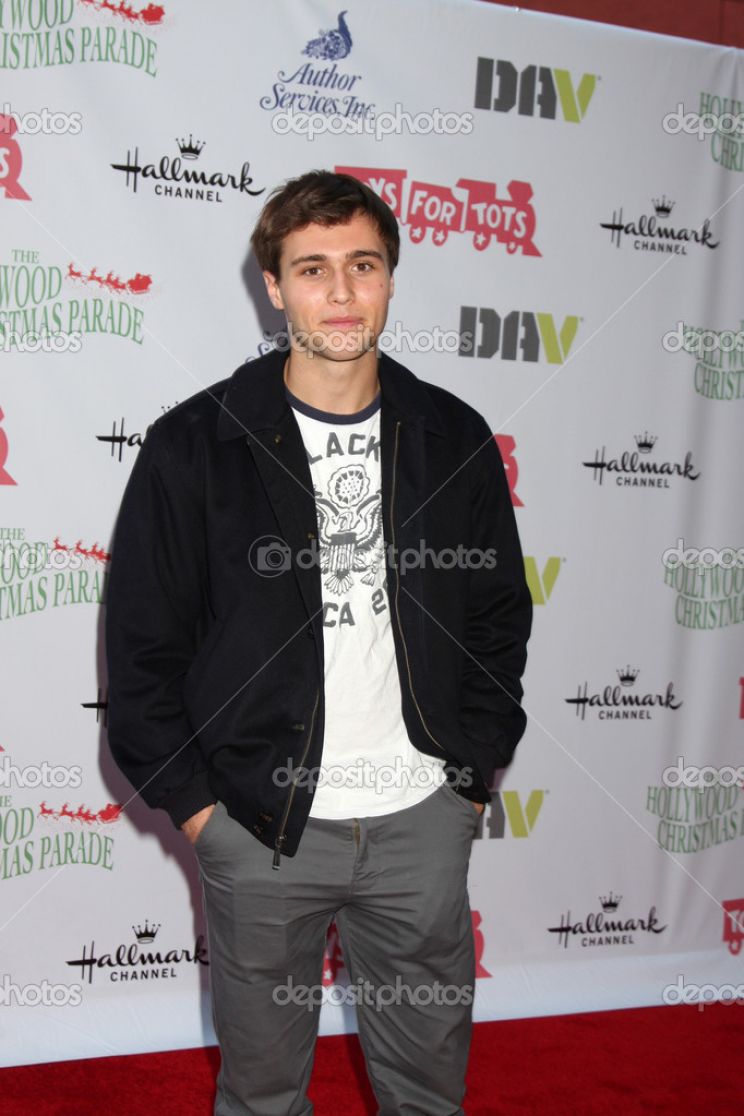 Cameron Moulène