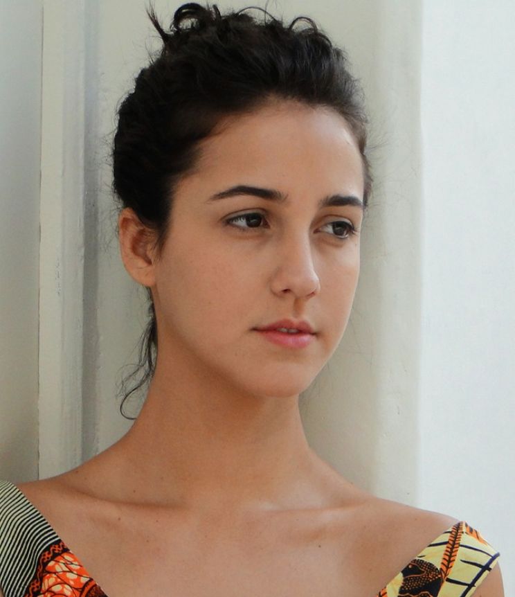 Camila Márdila