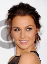 Camilla Luddington #50440 picture (Portrait Medium)