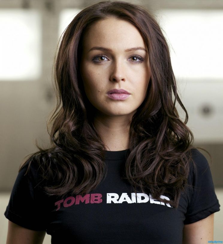 Camilla Luddington