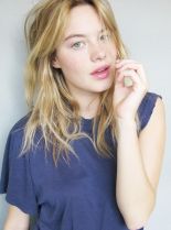 Camille Rowe photo