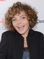 Camren Bicondova