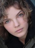 Camren Bicondova