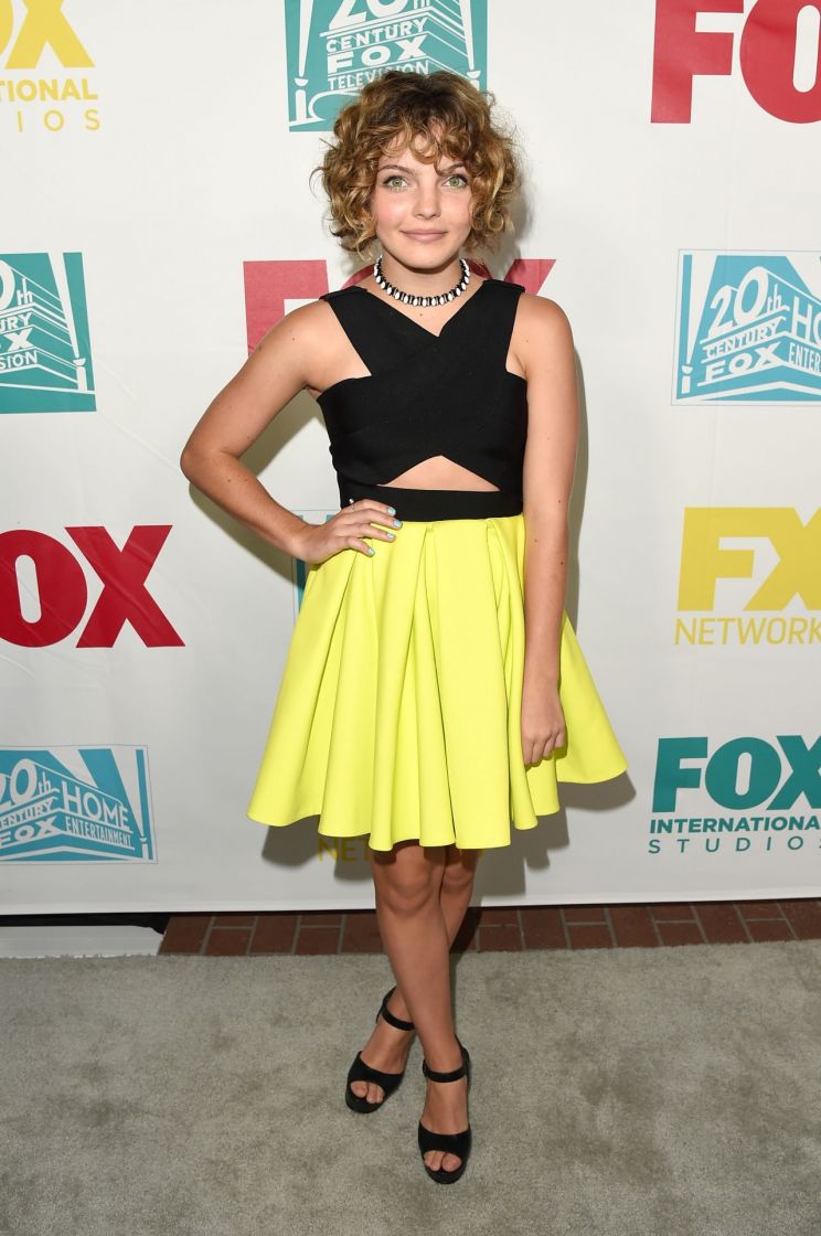 Camren Bicondova