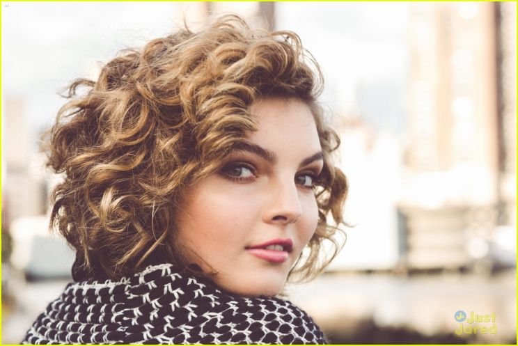 Camren Bicondova