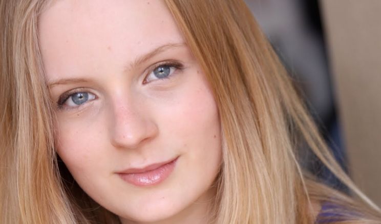 Candice Moll