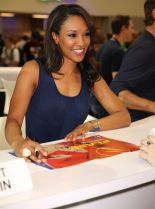 Candice Patton #106310 picture (Portrait Medium)