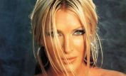 Caprice Bourret