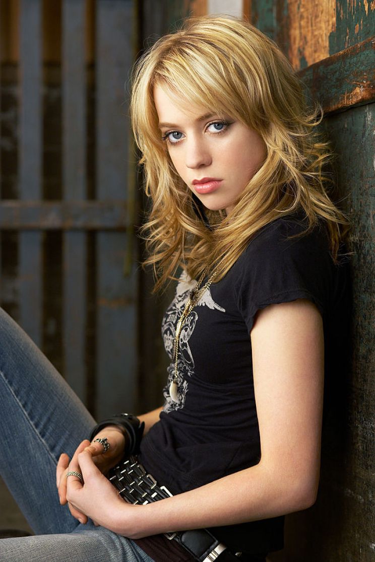 Pictures of Cara DeLizia