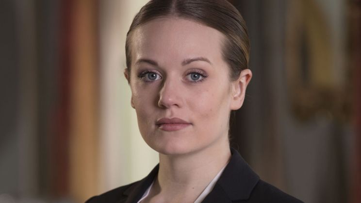 Cara Theobold