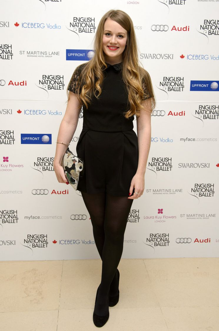 Cara Theobold
