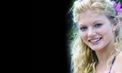 Cariba Heine