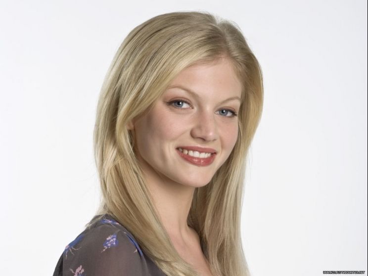 Cariba Heine