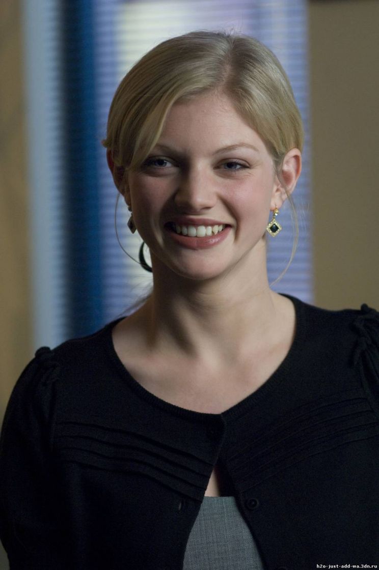 Cariba Heine