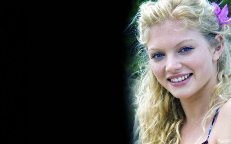 Cariba Heine