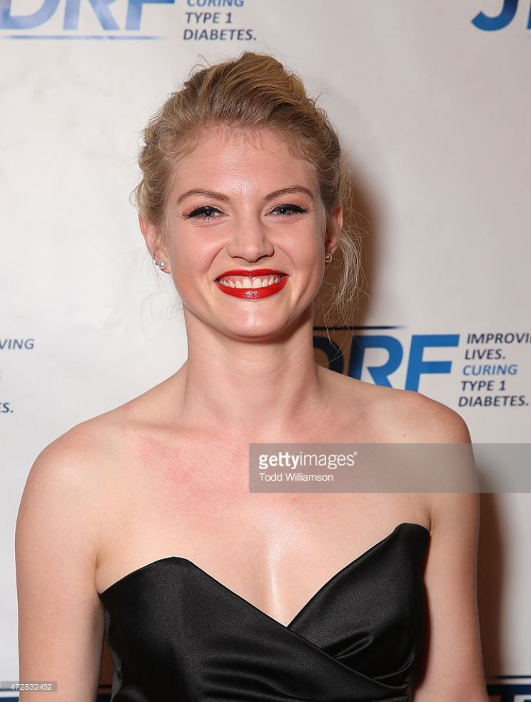 Cariba Heine