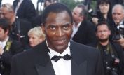 Carl Lumbly