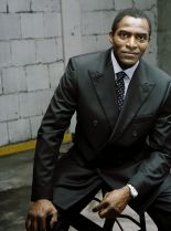 Carl Lumbly