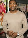 Carl Lumbly