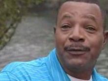 Carl Weathers