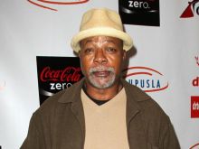 Carl Weathers