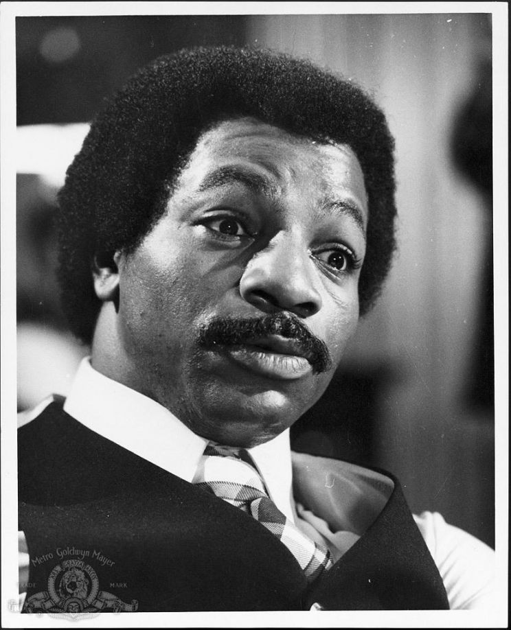 Carl Weathers