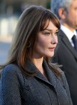 Carla Bruni photo
