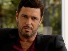 Carlos Bernard