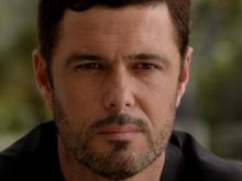 Carlos Bernard