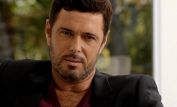 Carlos Bernard