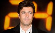 Carlos Bernard