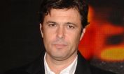 Carlos Bernard