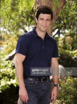 Carlos Bernard