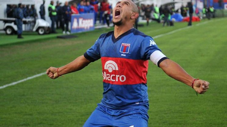 Carlos Luna