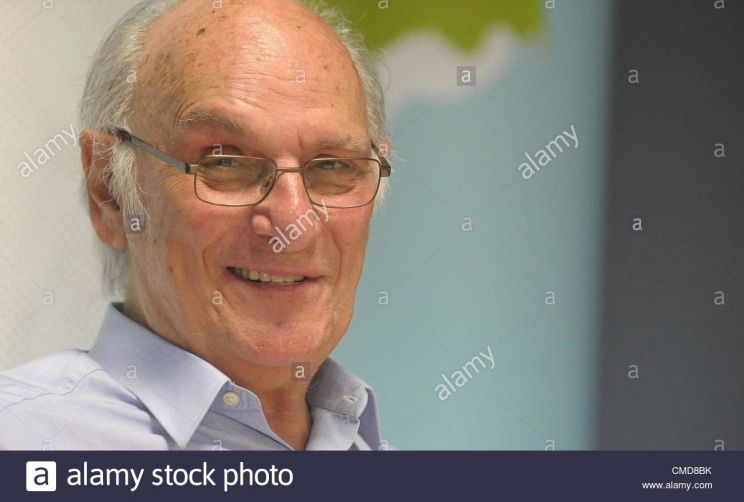 Carlos Saura