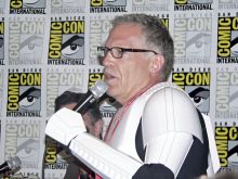 Carlton Cuse