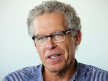 Carlton Cuse