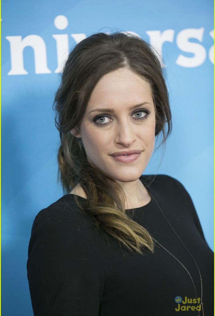 Carly Chaikin